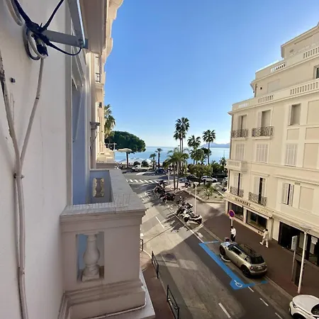 119 - La Croisette - Cabine, Balcon Vue Laterale شقة كان